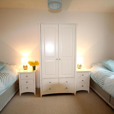 Aberlady Willow Cottage, A Unique, Charming Cottage Situated In A Quiet Street In An East Lothian Village מראה חיצוני תמונה